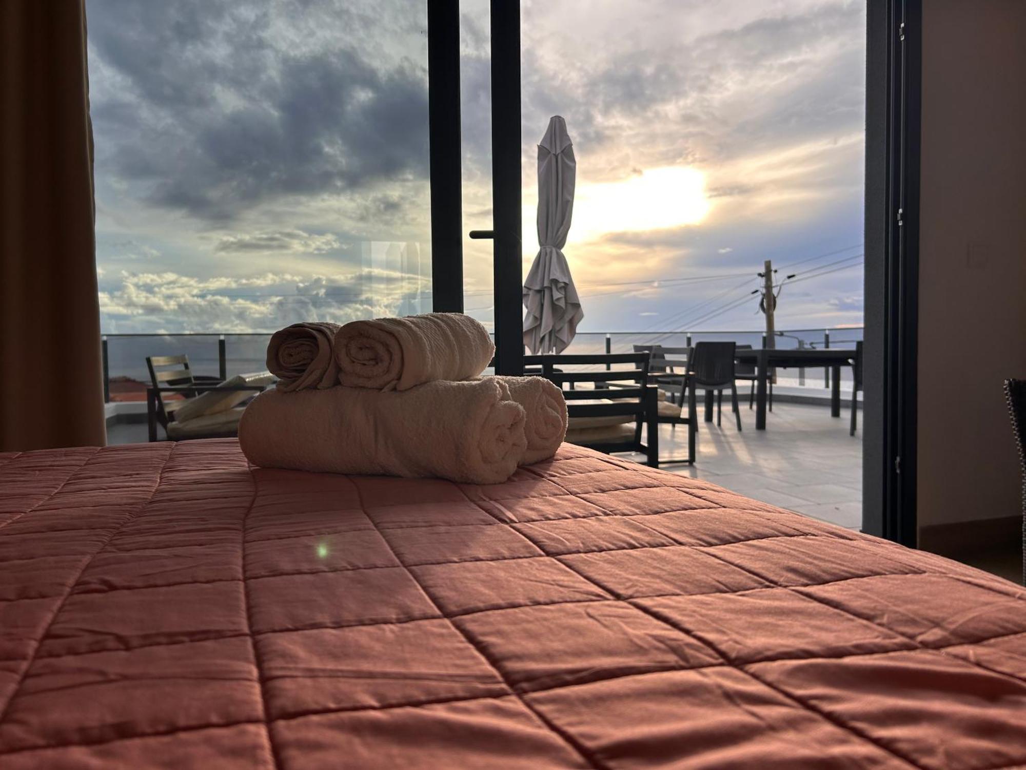 Calheta Ocean View Family Apartment - Air Condition Estreito Da Calheta Exteriér fotografie